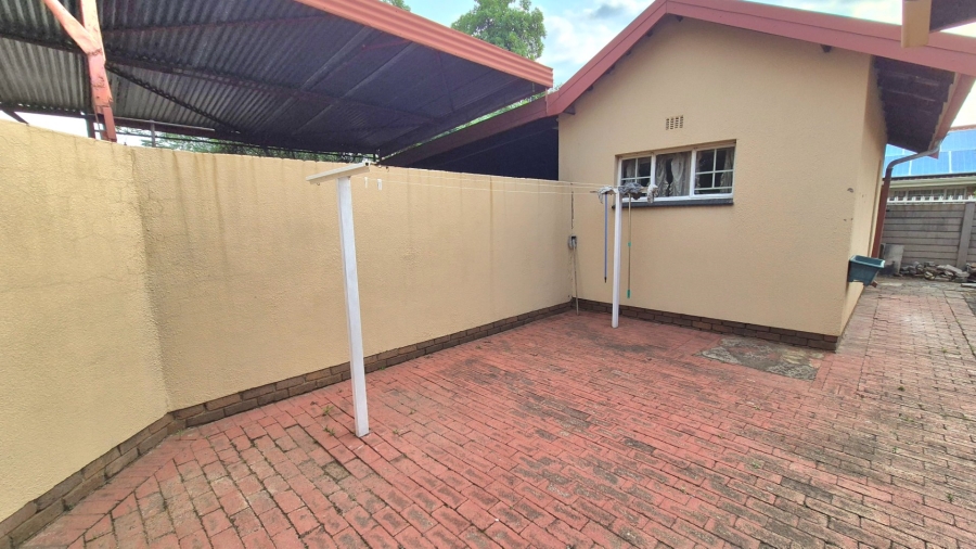 3 Bedroom Property for Sale in Vaalpark Free State